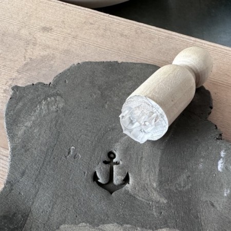 Anchor Pottery Stamp