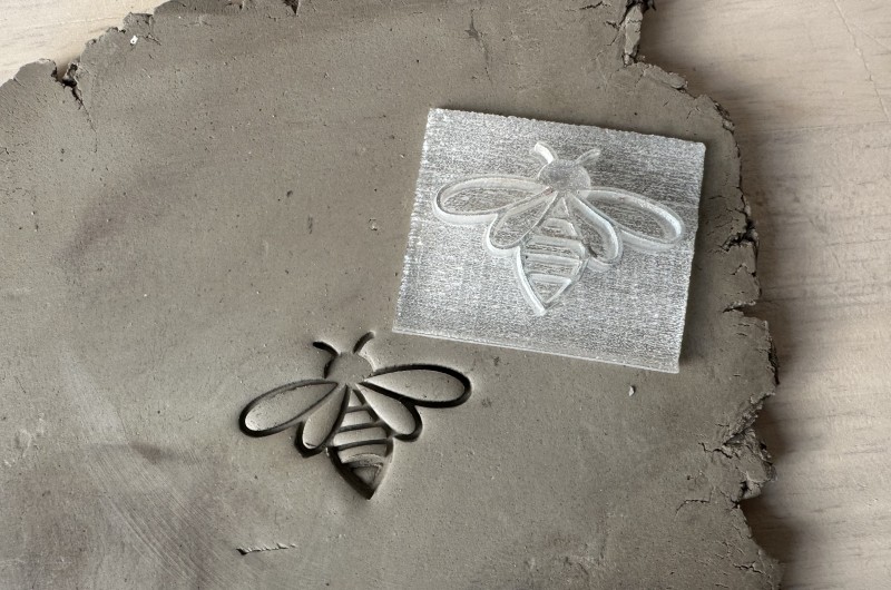 Bee Pottery Stamp
