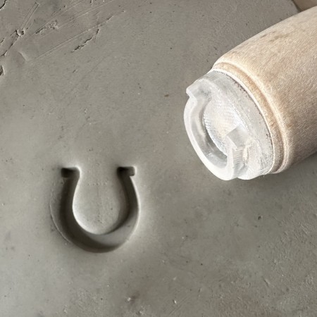 Horse shoe Pottery Stamp